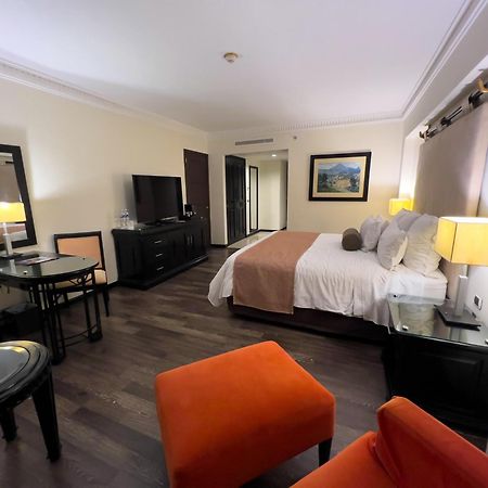 Tikal Futura Hotel & Convention Center Guatemala City Exteriör bild